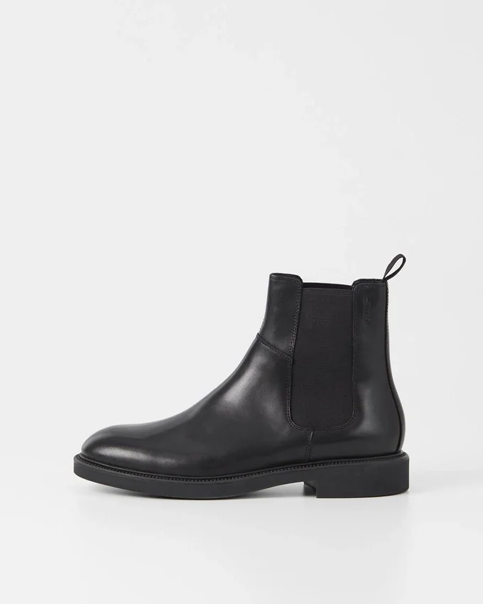 Alex M Stiefel