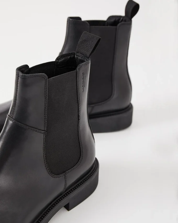 Alex M Stiefel