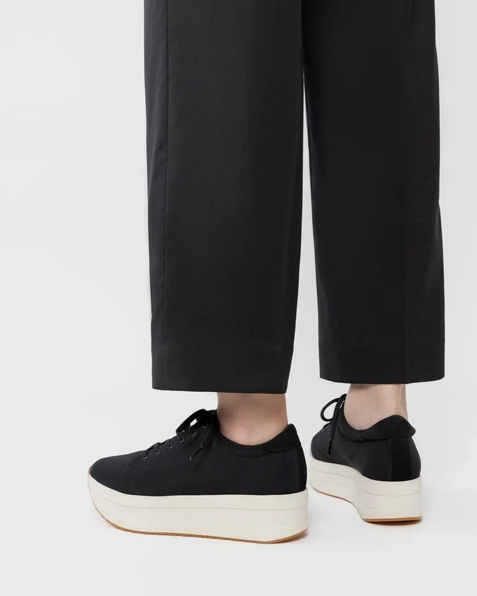 Casey Sneaker