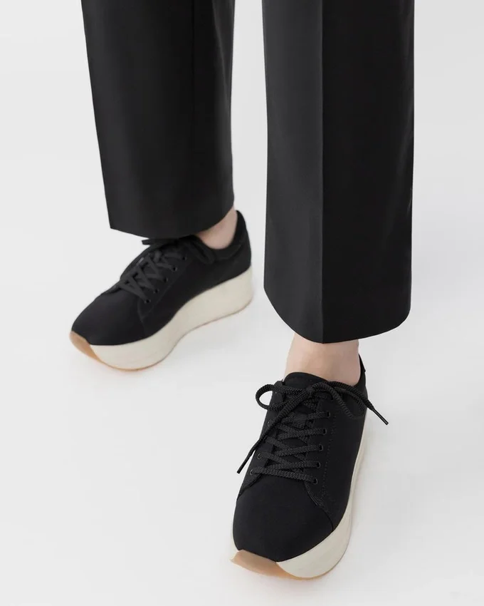 Casey Sneaker