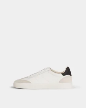 Cody Sneaker