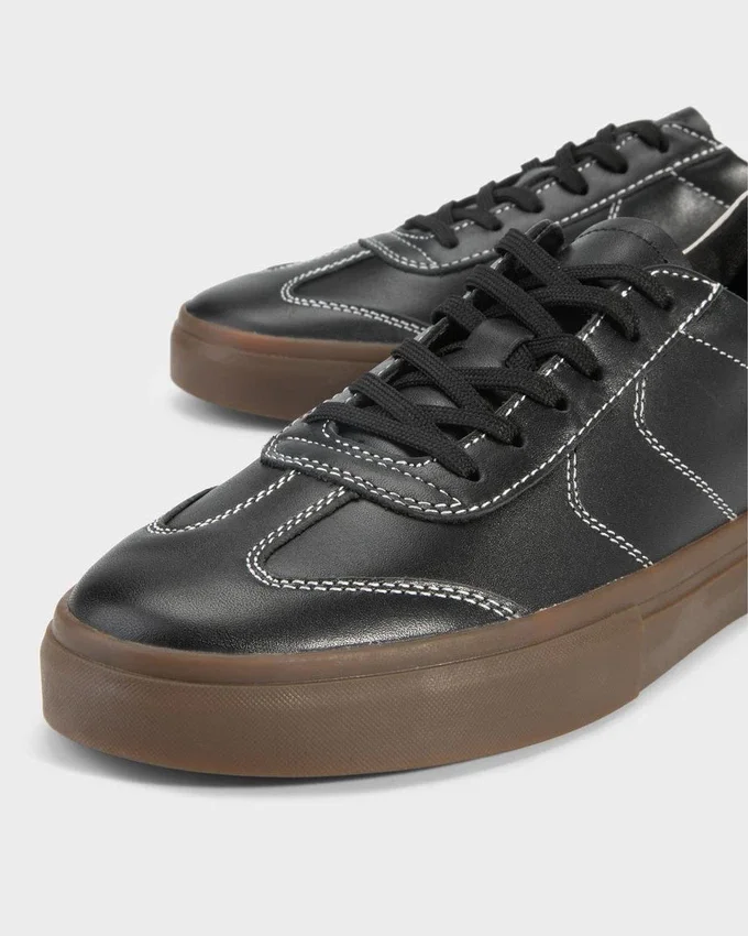 Cody Sneaker