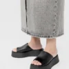 Courtney Sandalen