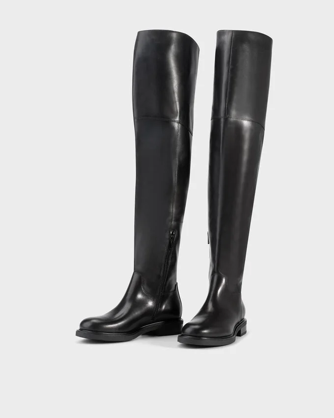 Freya Stiefel