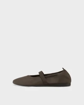 Hillary Ballerinas