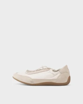 Hollie Sneaker
