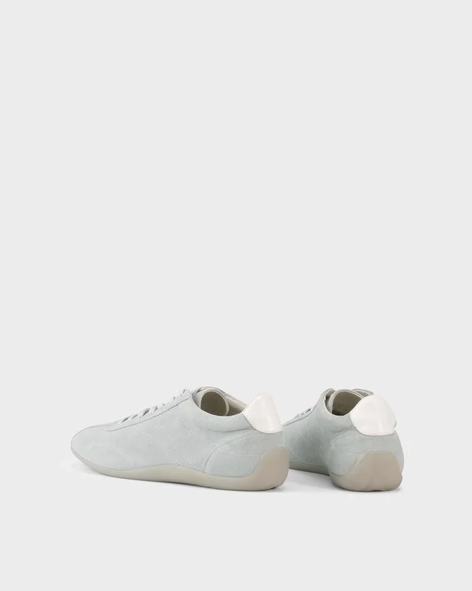Hollie Sneaker