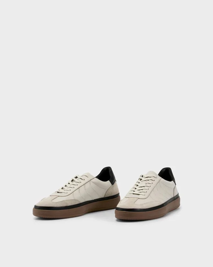 Leo Sneaker