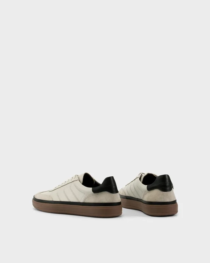Leo Sneaker