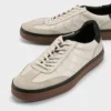 Leo Sneaker