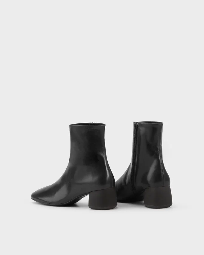 Livia Stiefel