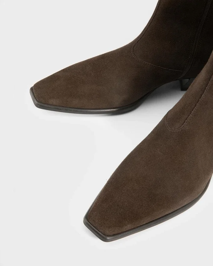 Nella Stiefel