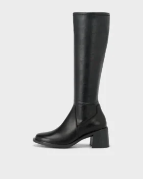 Vega-Stiefel